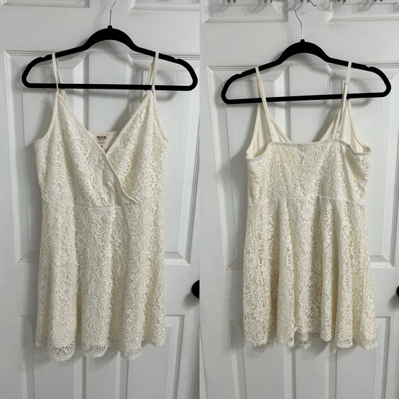 Bundle of 6 White / Cream Dresses- Bride, Bridal, Bachelorette - Picture 6 of 6